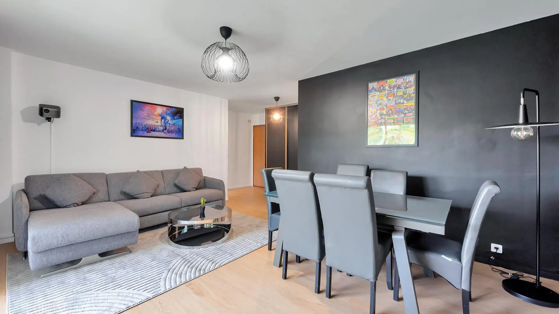 Le Sun Valley - Videoprojecteur Et Terrasse Zen 戛纳 法国